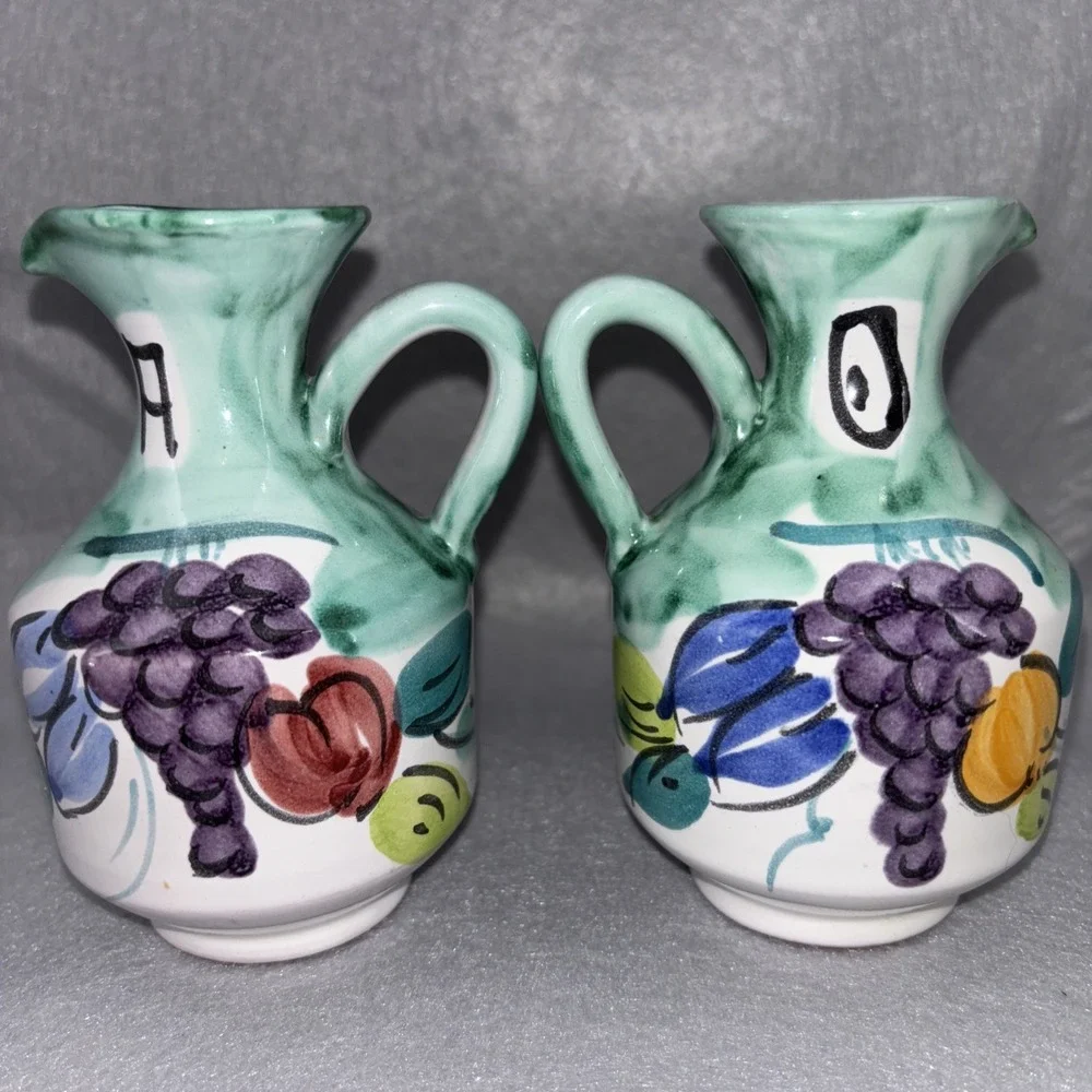 Vintage P. Sorrentino Ravello Oil & Vinegar Cruets W/Caddy Hand painted In Italy